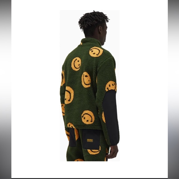 MARKET Men's All Over Print Jacket X Smiley Teddy 1/4 Zip - Picture 2 of 8